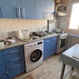 Titan, 5 minute metrou Costin Georgian, Piata Minis